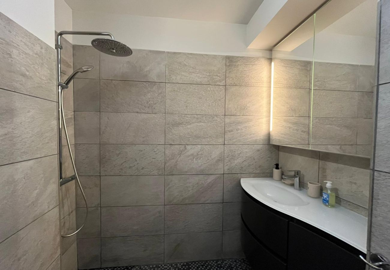 Apartment in Menton - 104 - Garavan Palace 2