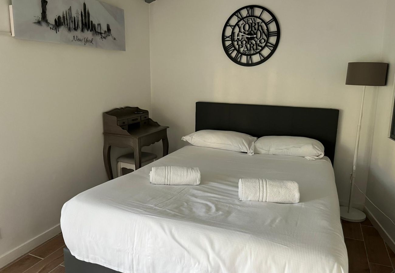 Apartment in Menton - 104 - Garavan Palace 2