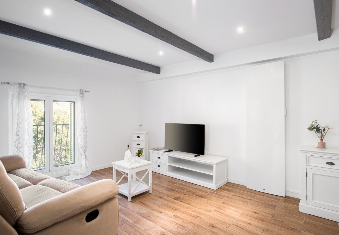 Apartment in Menton - 104 - Garavan Palace 2