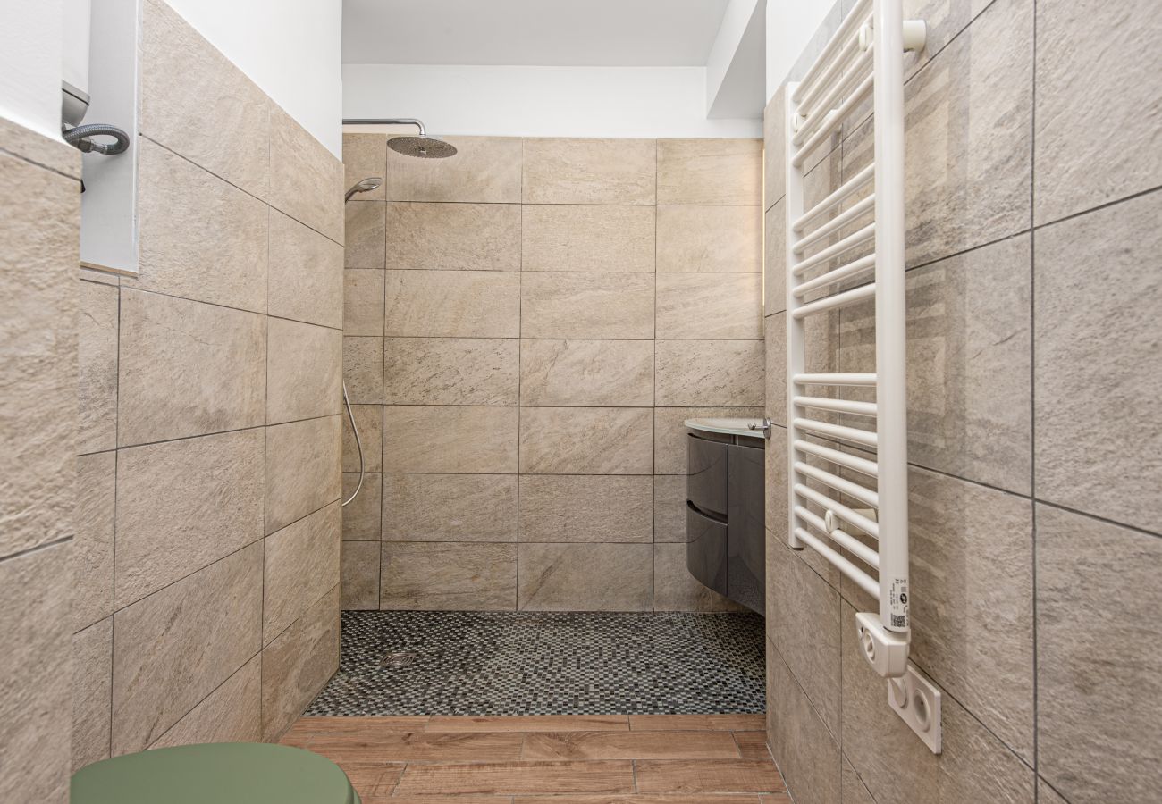 Apartment in Menton - 104 - Garavan Palace 2