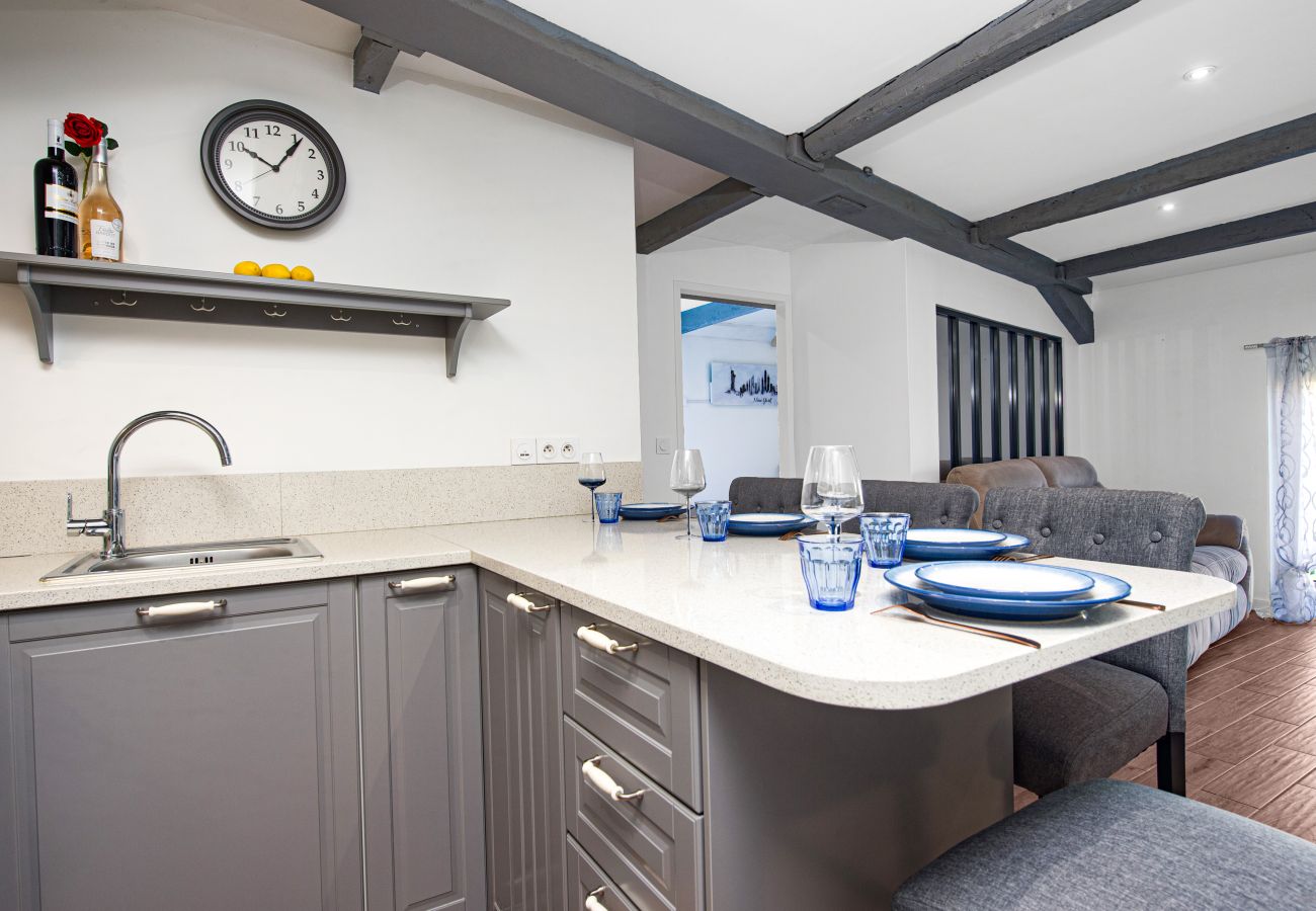 Apartment in Menton - 104 - Garavan Palace 2