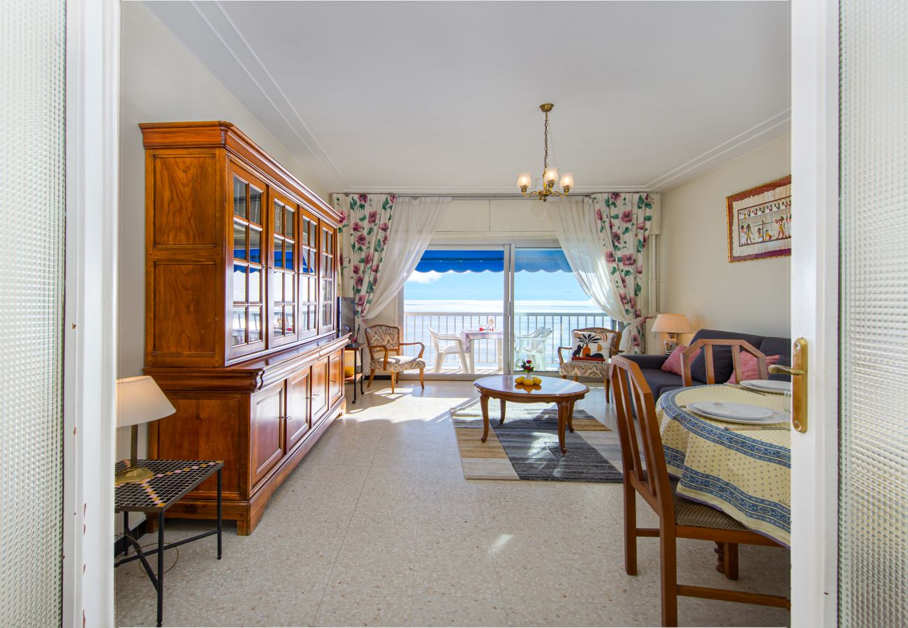 Apartment in Menton - 84 - Mar y Nan