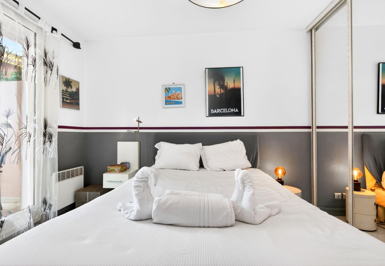 Apartment in Menton - 122-Le royal Monceau