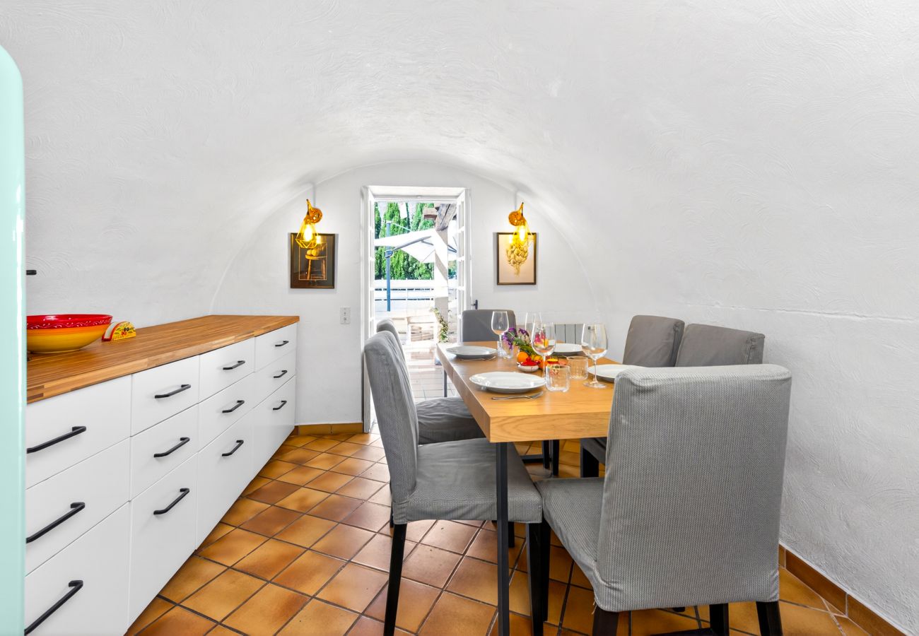 House in Menton - 135 - acacias 2