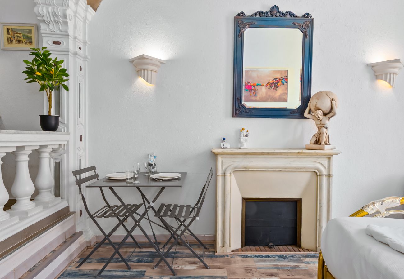 Studio in Menton - 120-Rue des logettes
