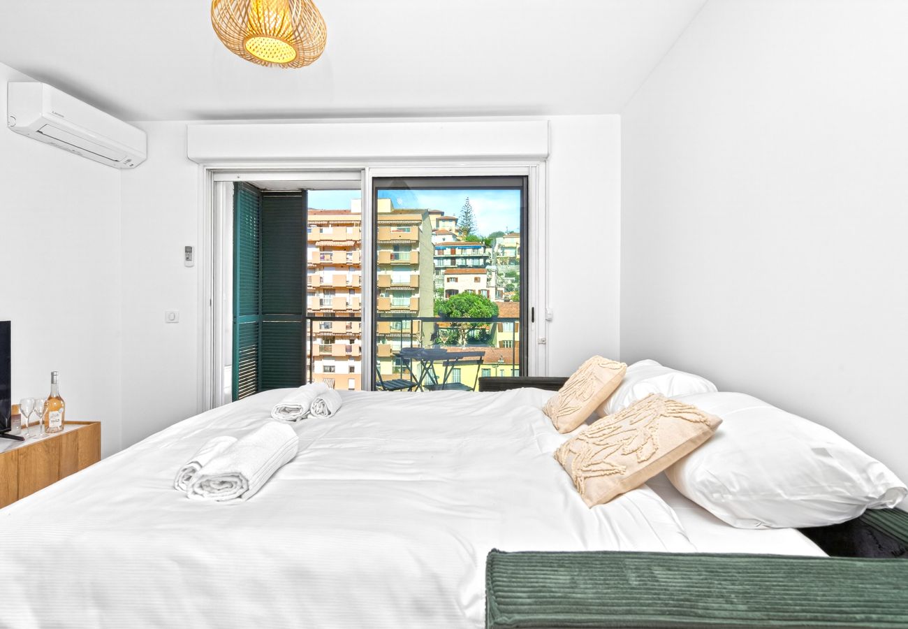 Studio in Menton - 112 - 71 Av Cernuschi