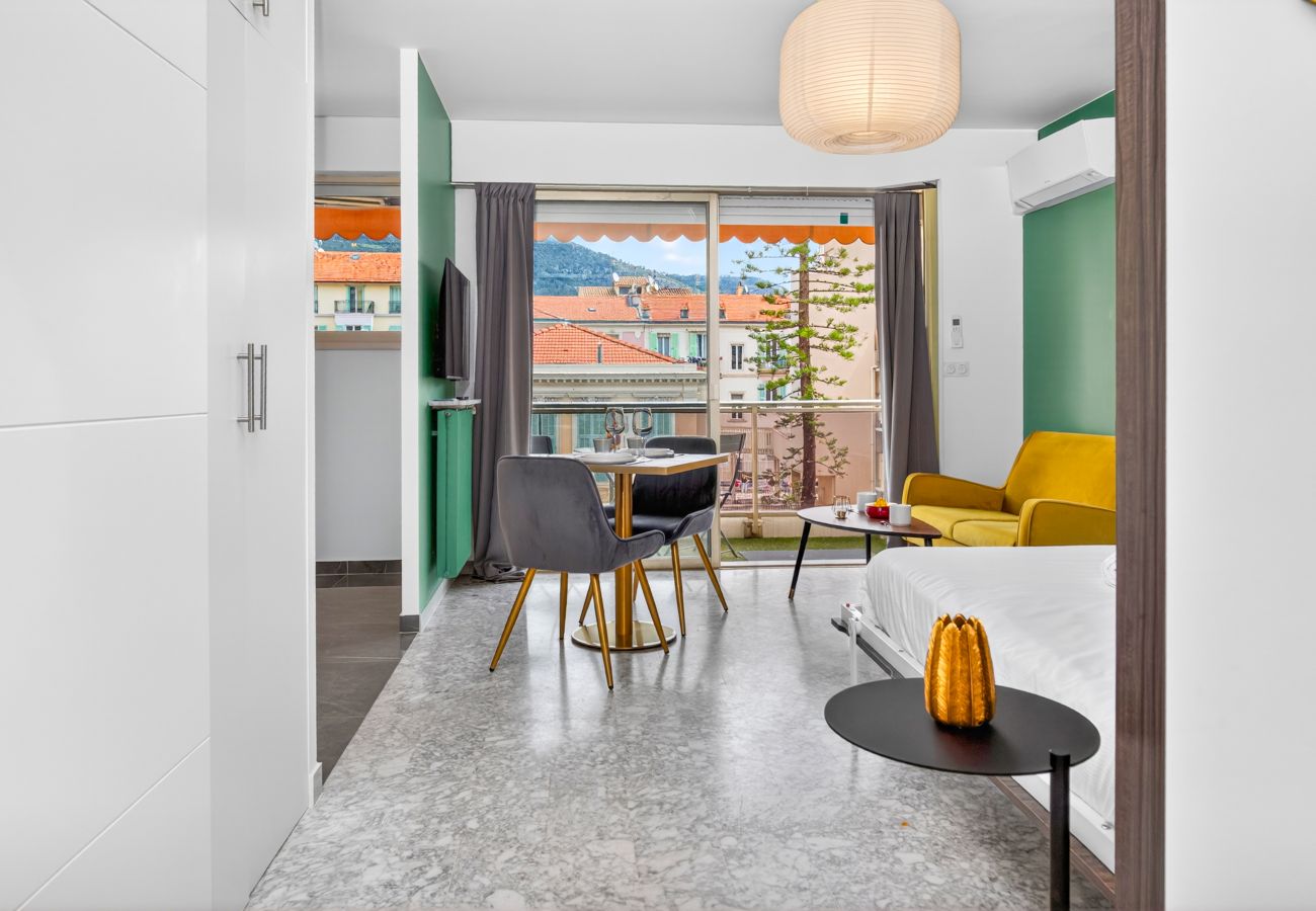 Studio in Menton - 117 - boyer