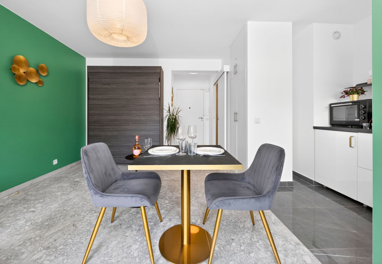 Studio in Menton - 117 - boyer