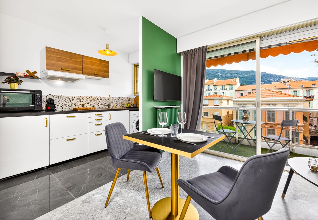 Studio in Menton - 117 - boyer