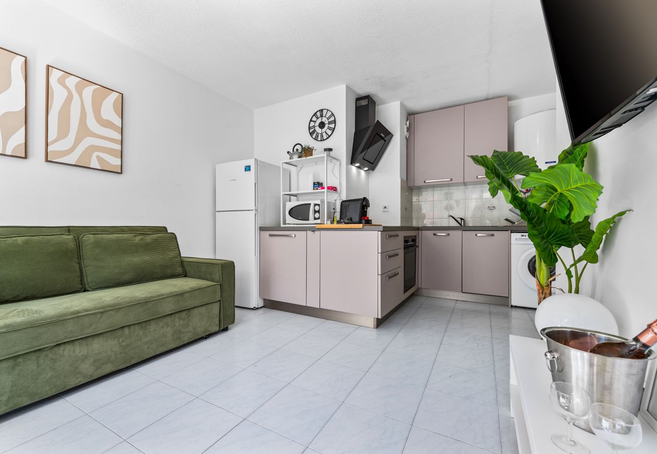 Apartment in Menton - 129 -acacias 3