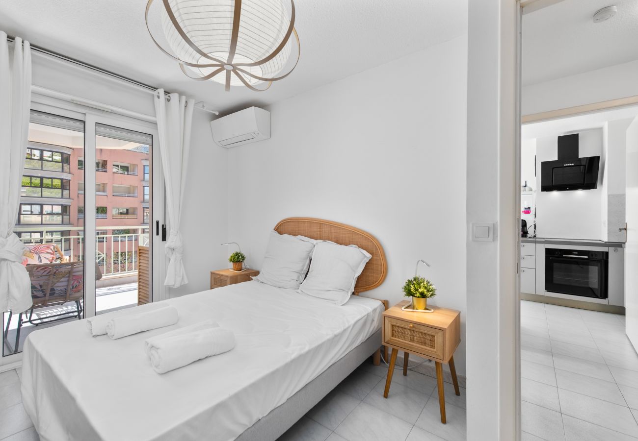 Apartment in Menton - 129 -acacias 3