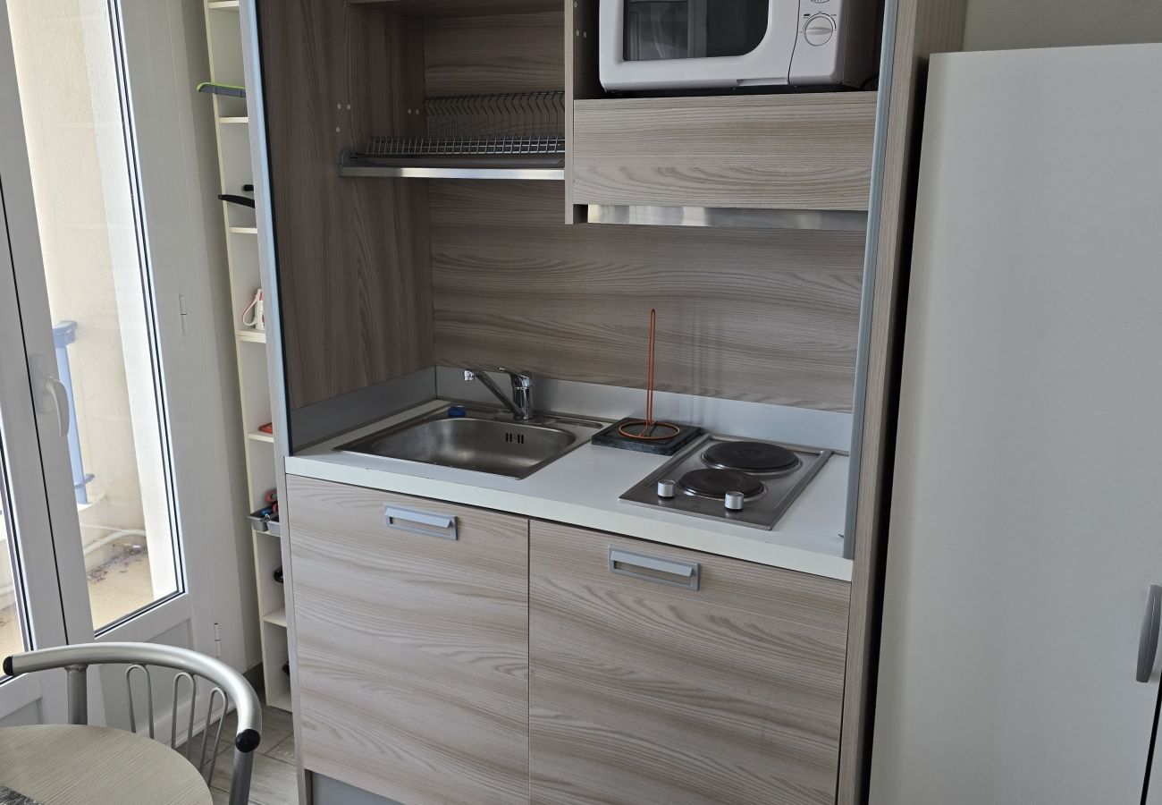 Apartment in Menton - 126- La Piscine