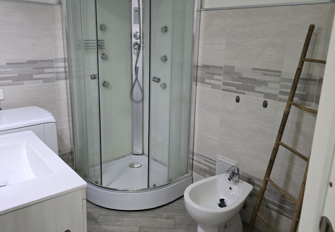 Apartment in Menton - 126- La Piscine