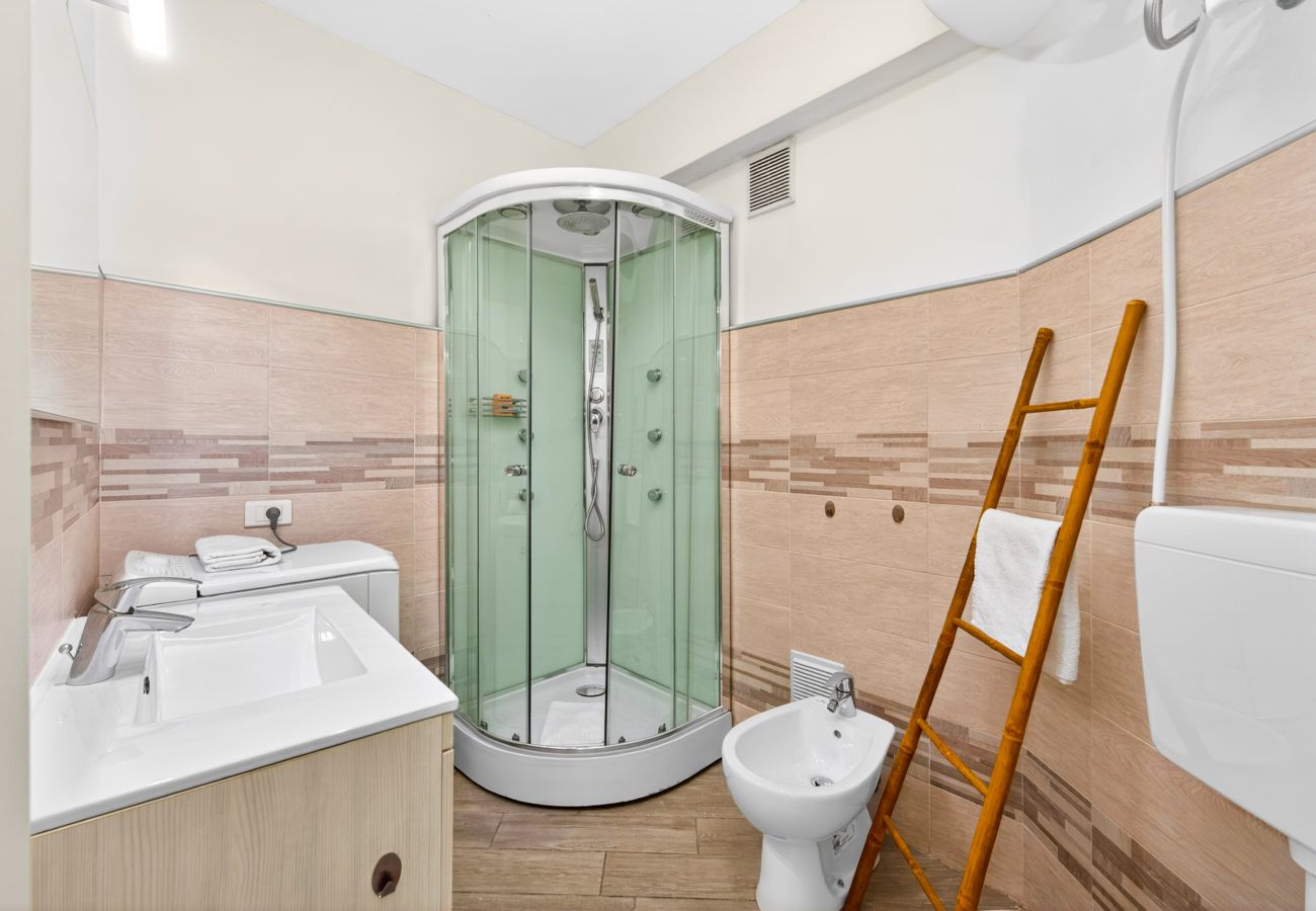 Apartment in Menton - 126- La Piscine