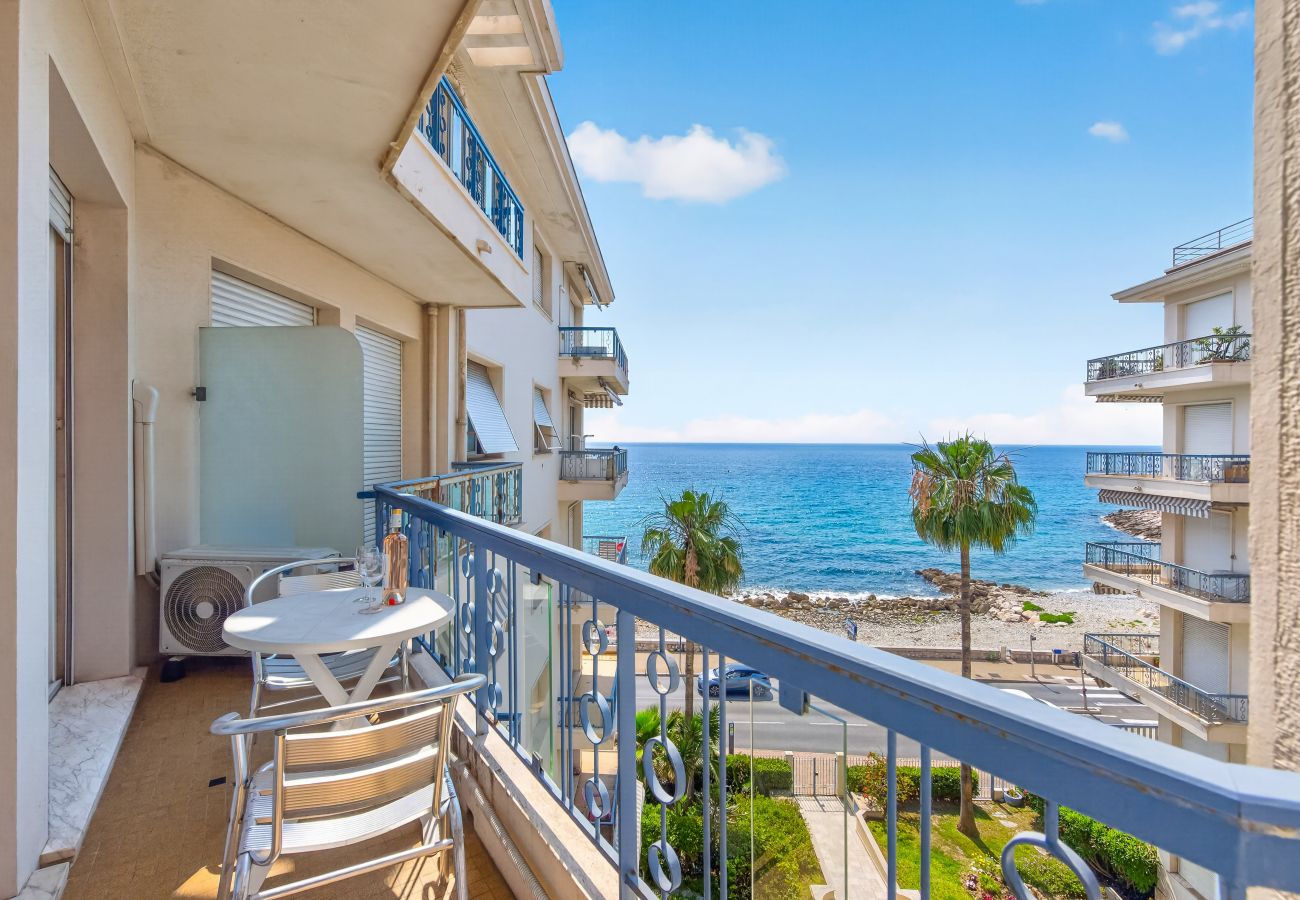 Apartment in Menton - 126- La Piscine