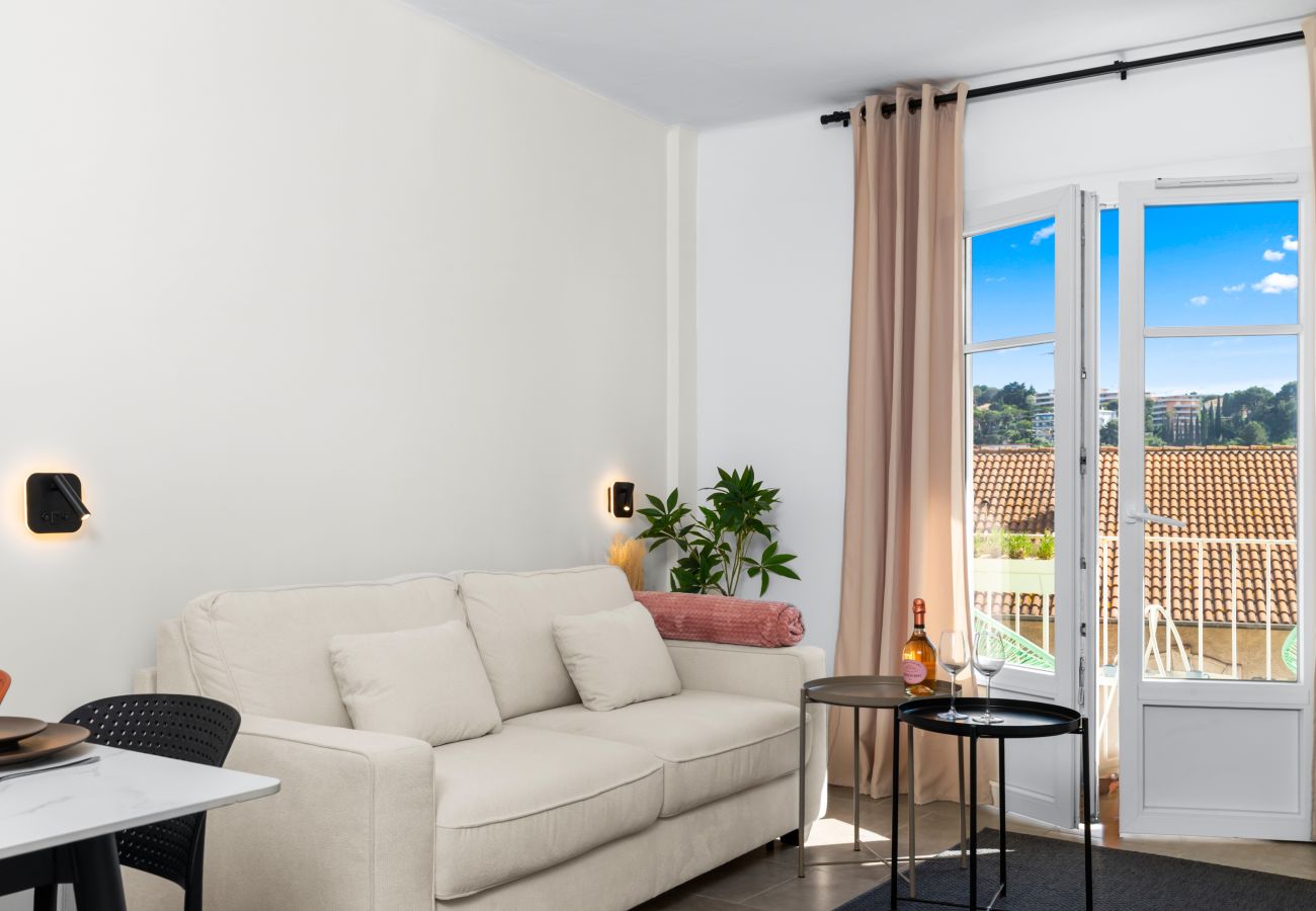 Apartment in Roquebrune-Cap-Martin - 137- Maréchal Foch
