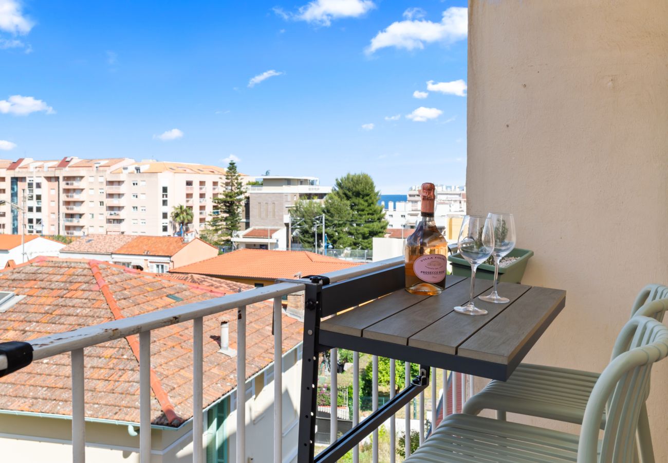 Apartment in Roquebrune-Cap-Martin - 137- Maréchal Foch