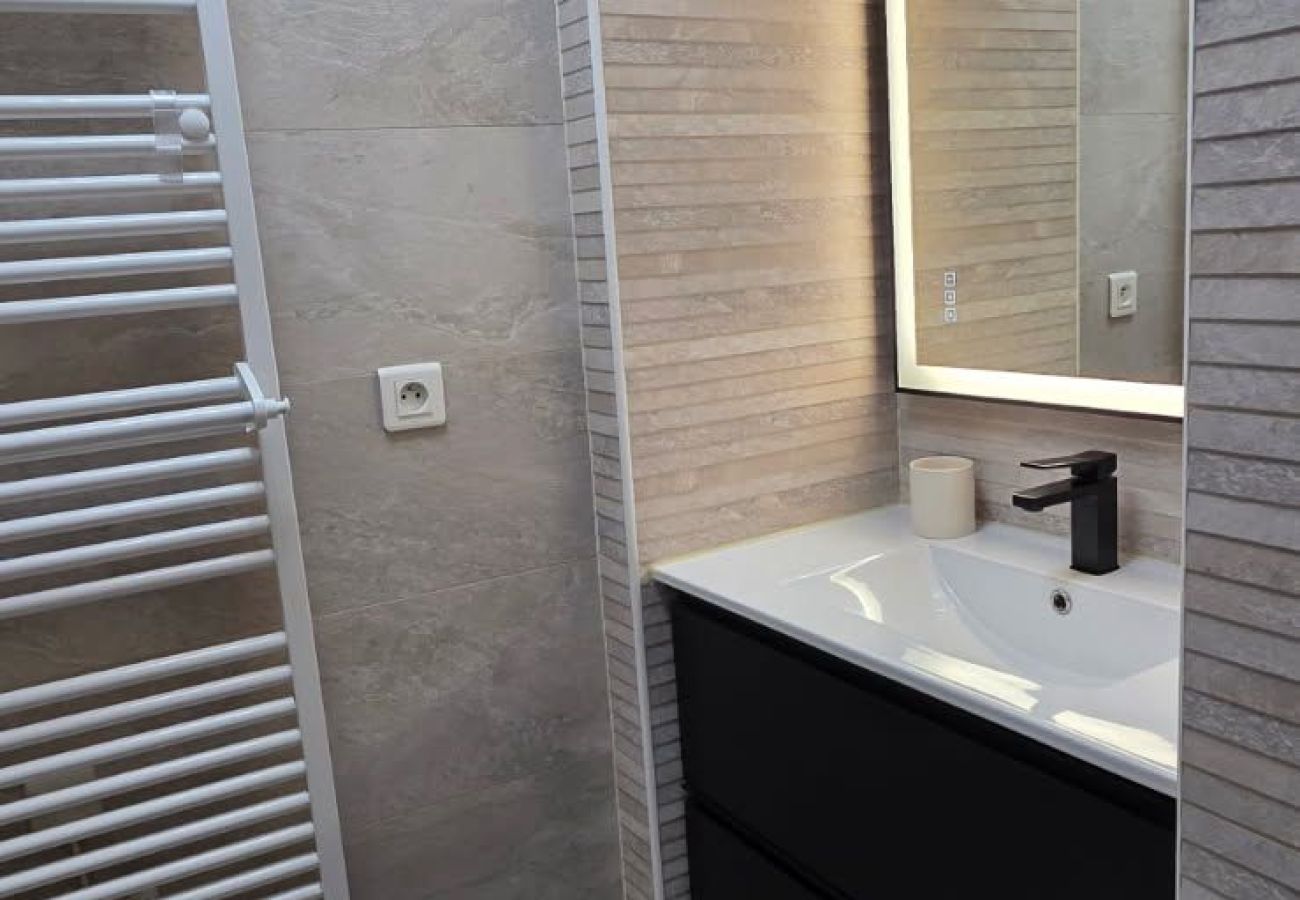 Apartment in Menton - 114 - oasis bréa