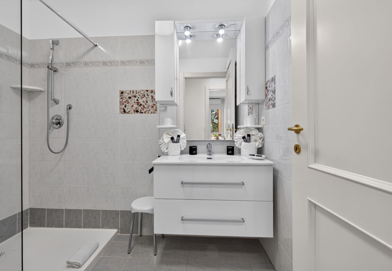 Apartment in Menton - 68 - Saint Laurent