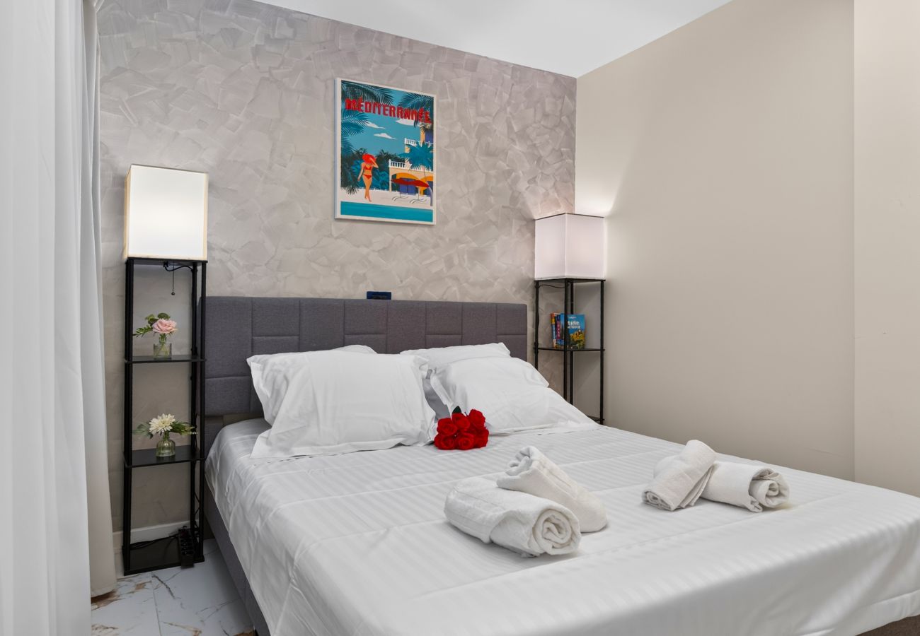 Apartment in Roquebrune-Cap-Martin - 88 - Jardin au bord du mer 2