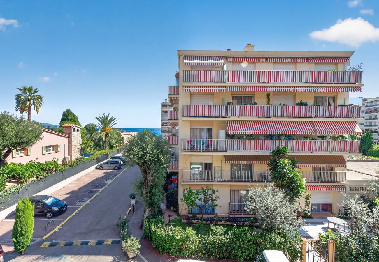 Apartment in Roquebrune-Cap-Martin - 88 - Jardin au bord du mer 2