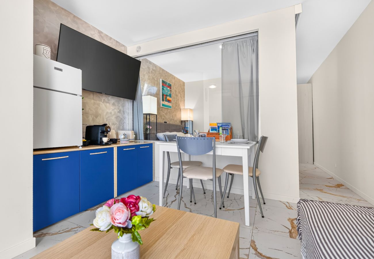 Apartment in Roquebrune-Cap-Martin - 88 - Jardin au bord du mer 2