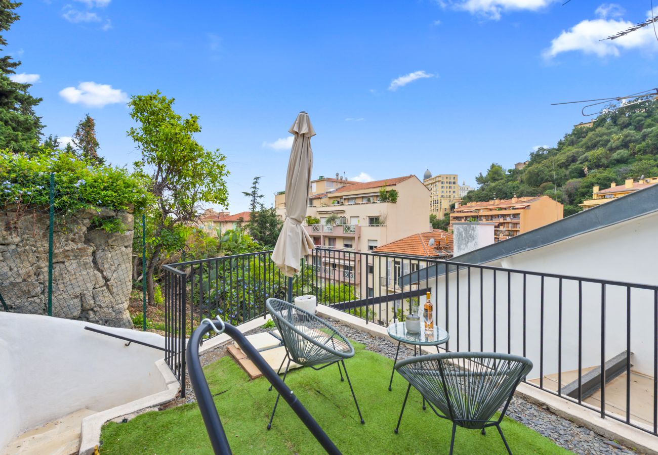 House in Menton - 143 - pietra scritta 2