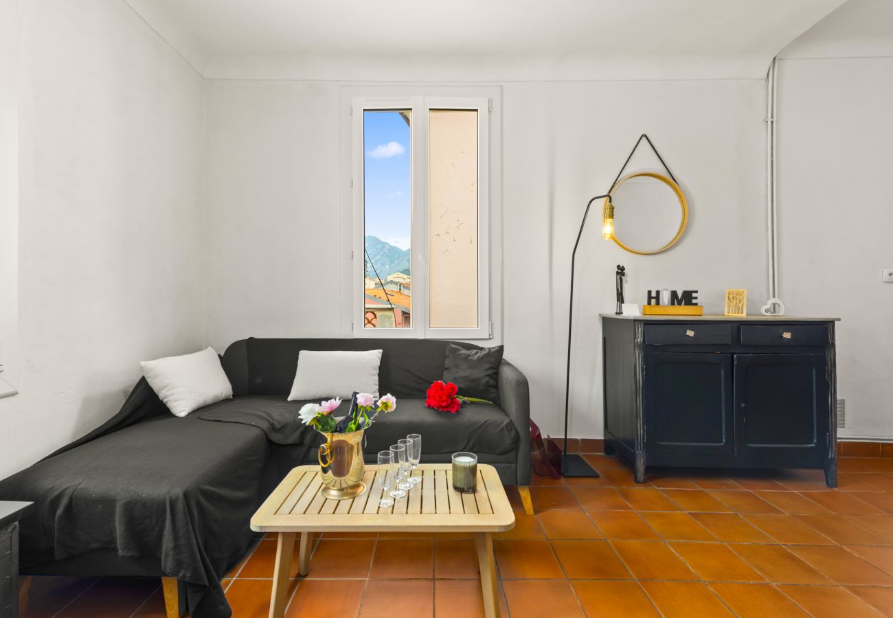 House in Menton - 143 - pietra scritta 2