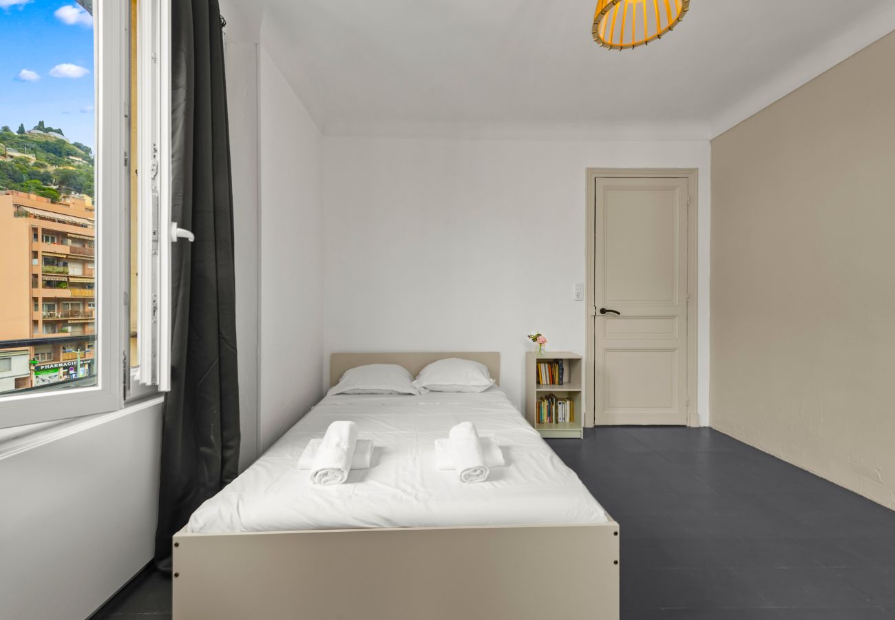 House in Menton - 143 - pietra scritta 2