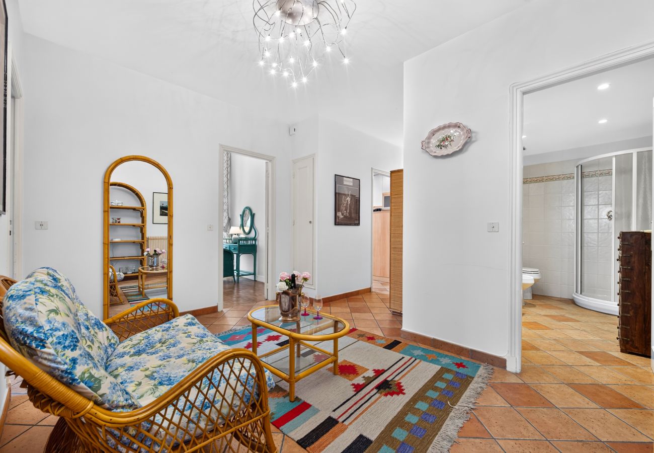 Apartment in Menton - 105 - Rue Saint Michel 2