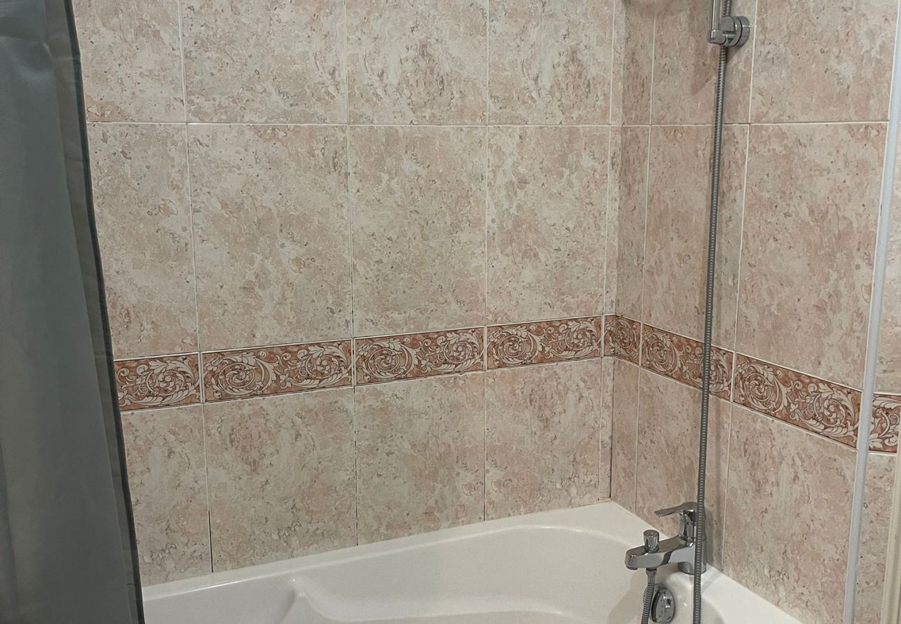 Appartement à Menton - 49-"Le beach", Plein centre, climatisé,