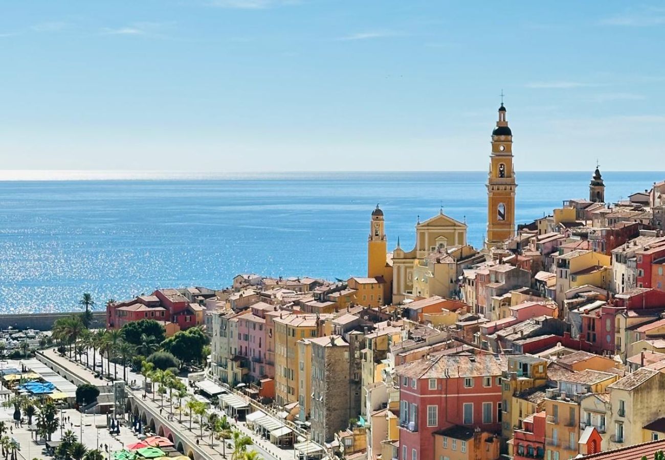 Appartement à Menton - 64-"Vue Mer Unique" Appartement Luxueux,