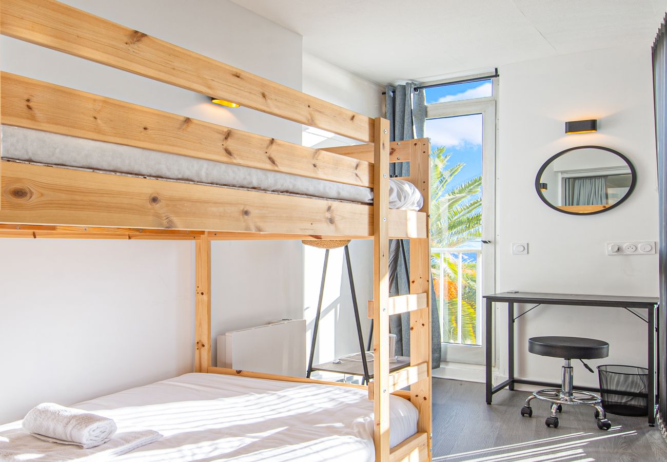 Appartement à Menton - 64-"Vue Mer Unique" Appartement Luxueux,