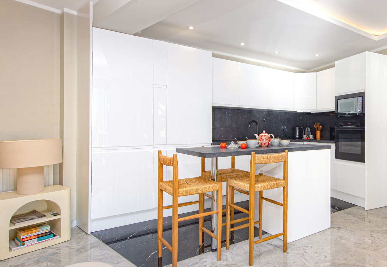 Appartement à Menton - 64-"Vue Mer Unique" Appartement Luxueux,