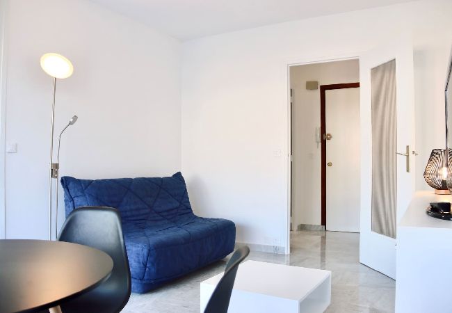 Studio à Roquebrune-Cap-Martin - 17-"Liguria" Deux Pas de la Mer, calme Studio à Roquebrune-Cap-Martin - 17-"Liguria" Deux Pas de la Mer, calme