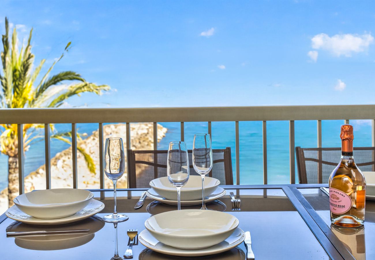 Appartement à Roquebrune-Cap-Martin - 50- "Splendide vue" Front de Mer, Terras