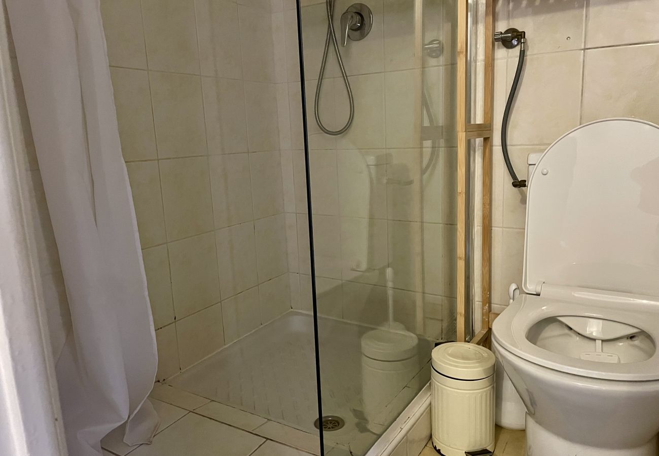 Studio à Menton - 5- 68 rue longue (vieille ville)