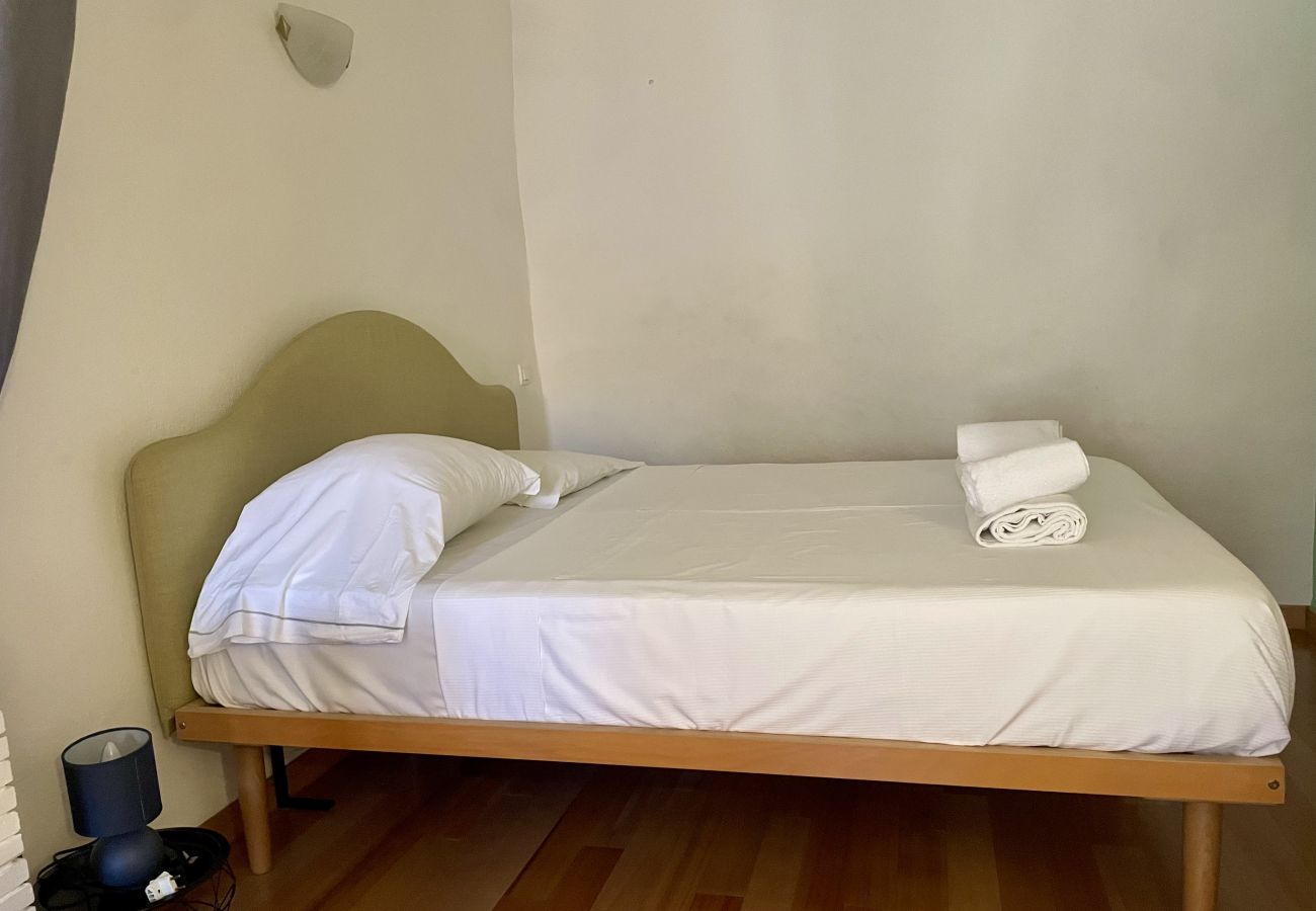 Studio à Menton - 5- 68 rue longue (vieille ville)