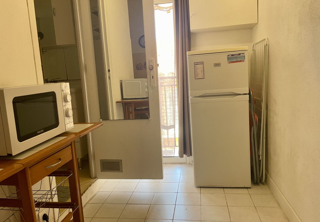 Studio à Menton - 5- 68 rue longue (vieille ville)