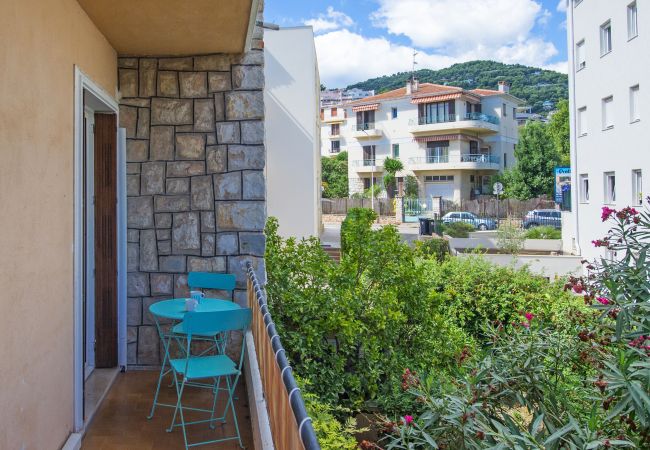 Appartement à Roquebrune-Cap-Martin - 31-"Les Orchidées" Cosy et rénové, Proch Appartement à Roquebrune-Cap-Martin - 31-"Les Orchidées" Cosy et rénové, Proch