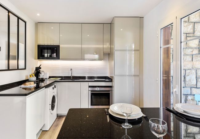 Appartement à Roquebrune-Cap-Martin - 31-"Les Orchidées" Cosy et rénové, Proch Appartement à Roquebrune-Cap-Martin - 31-"Les Orchidées" Cosy et rénové, Proch