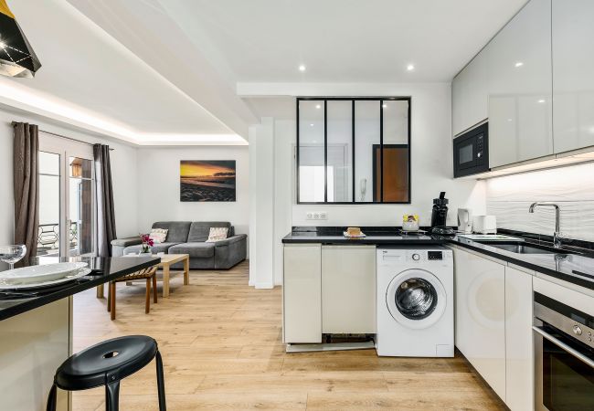 Appartement à Roquebrune-Cap-Martin - 31-"Les Orchidées" Cosy et rénové, Proch Appartement à Roquebrune-Cap-Martin - 31-"Les Orchidées" Cosy et rénové, Proch