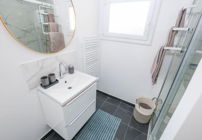 Appartement à Roquebrune-Cap-Martin - 68- Magnifique 3 pièces climatisé proche Monaco Appartement à Roquebrune-Cap-Martin - 68- Magnifique 3 pièces climatisé proche Monaco