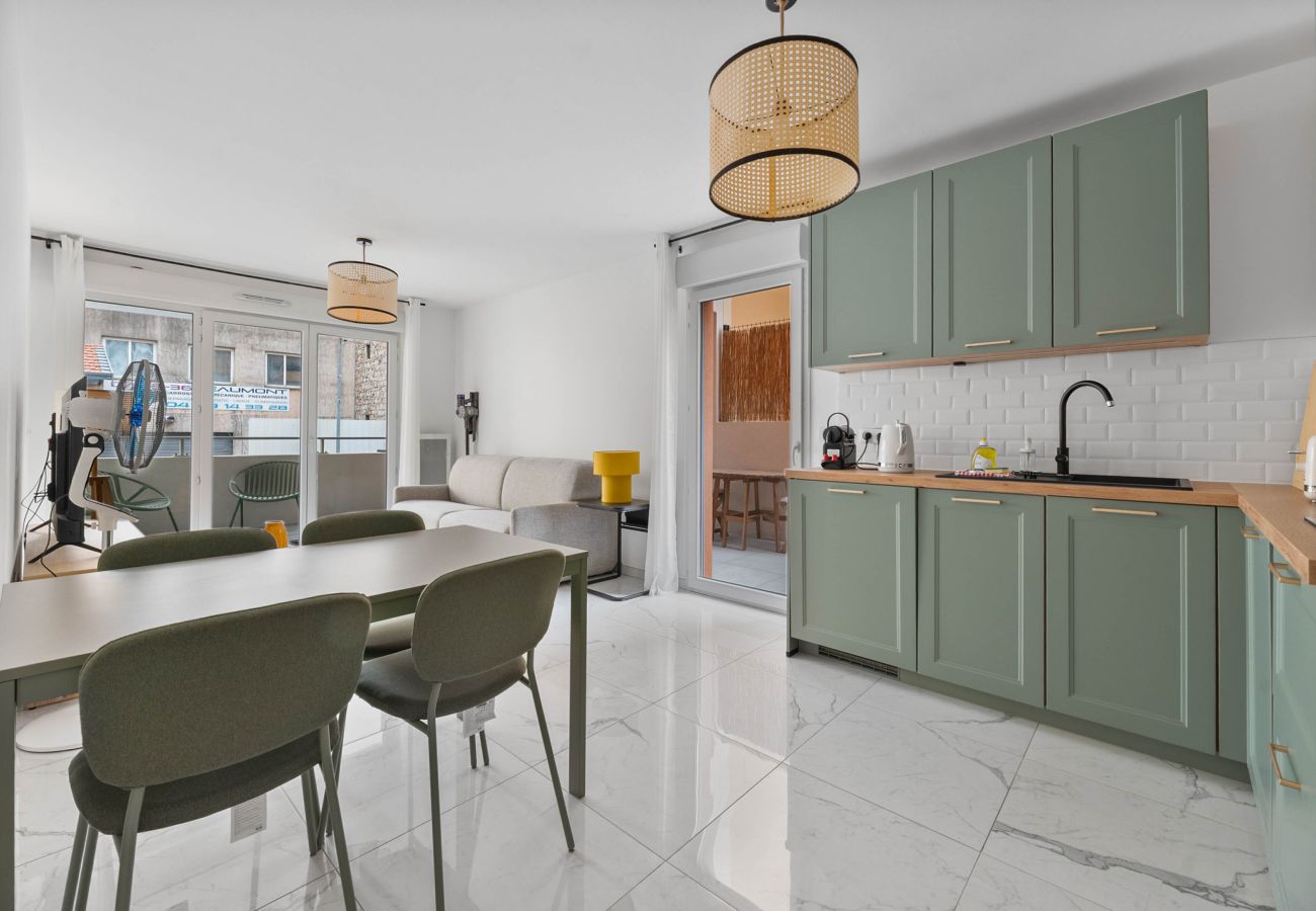 Appartement à Nice - 93-Beaumont Nice