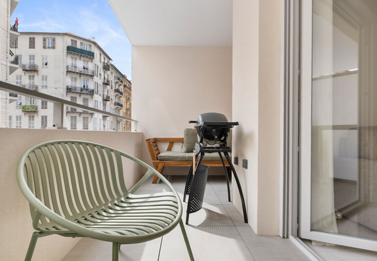 Appartement à Nice - 93-Beaumont Nice