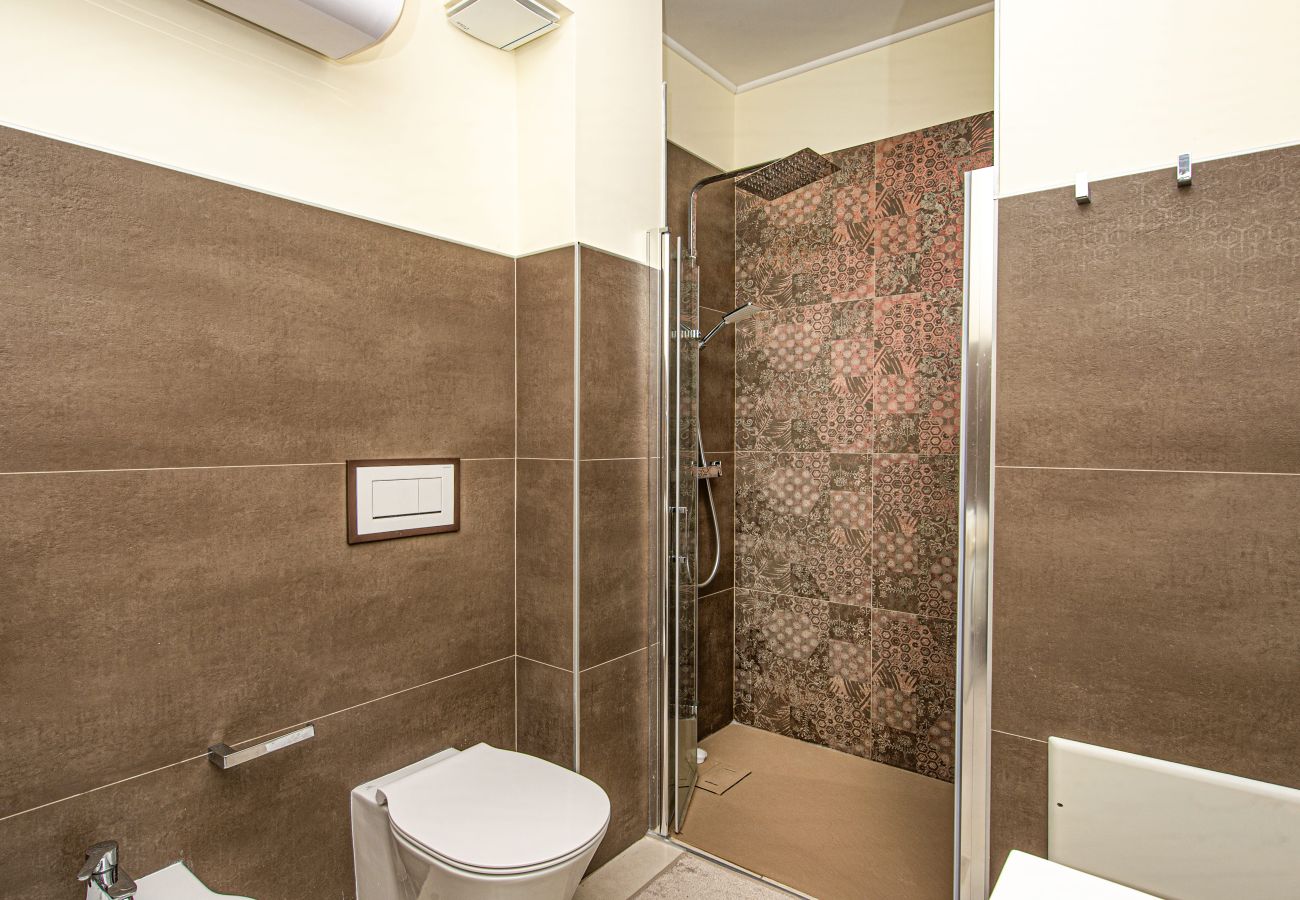 Appartement à Menton - 23-Henry Benett