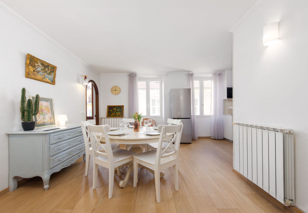 Appartement à Menton - 89-Rue saint michel