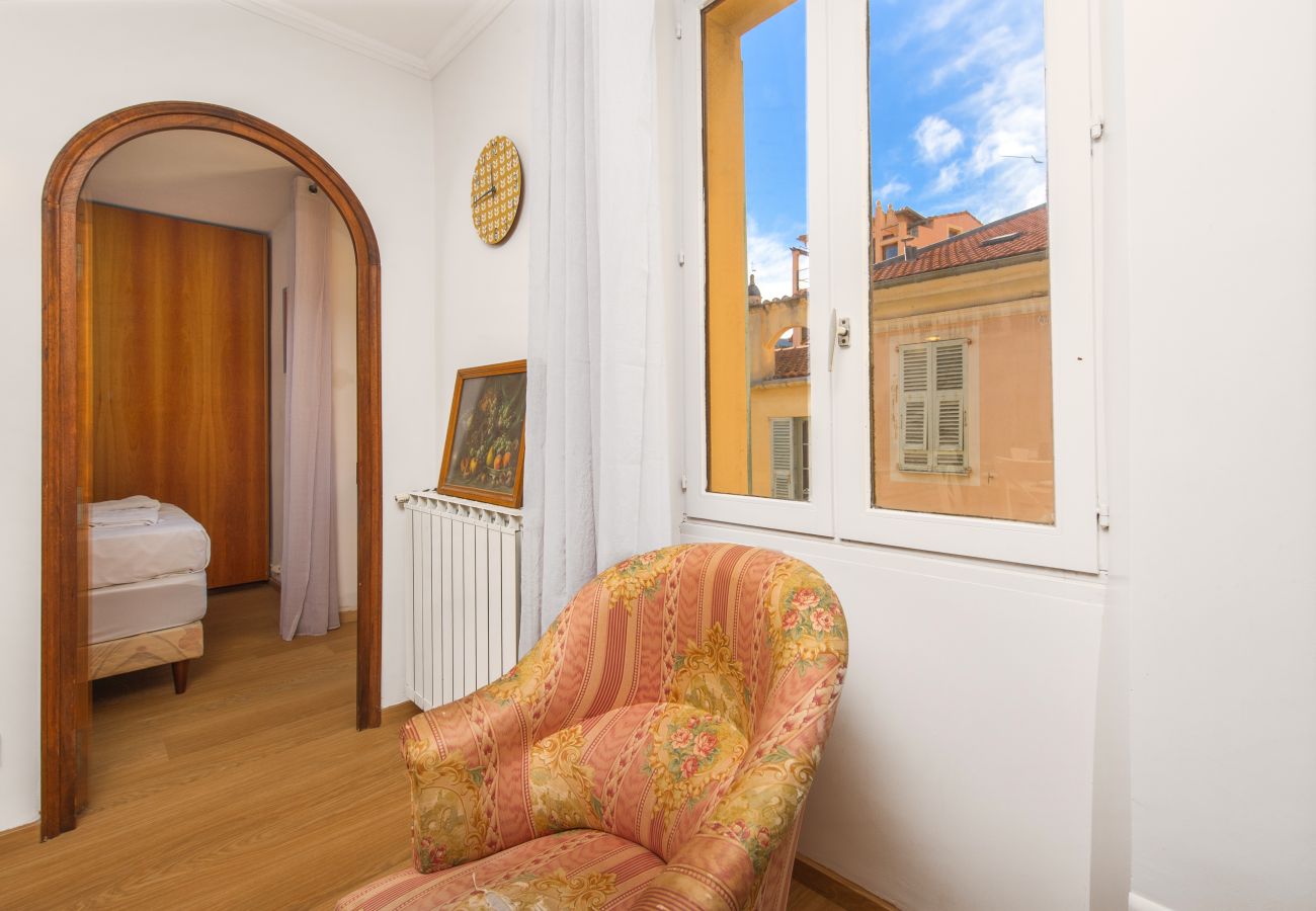 Appartement à Menton - 89-Rue saint michel