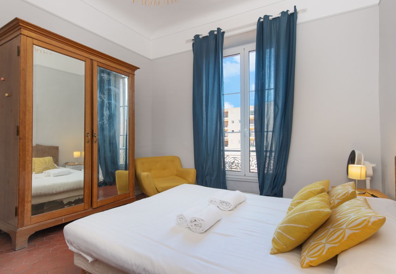 Appartement à Menton - 100 - ardoino