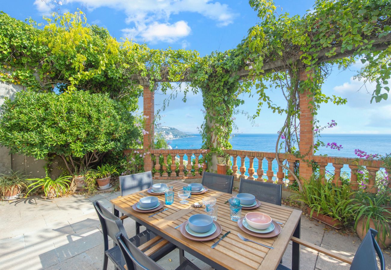 Maison à Menton - 98 - Mura